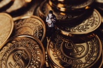黄金正在变成风险资产吗 流动性趋紧引发关注