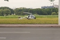 常州一直升机尾部断裂原地打转 两人幸无生命危险