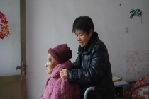 儿媳照顾婆婆35年入选中国好人榜 孝行感动全村
