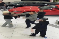 打假博主深圳维权遭殴打 施暴者被行拘