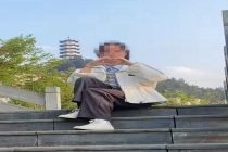 女大学生腹泻就医后死亡进展 家属与医院协商赔偿