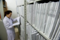 传播张雪峰医疗文件或被追究刑责 泄露隐私代价沉重