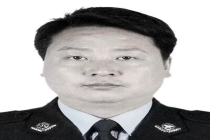 警号重启！“061193”欢迎归队 女儿继承父亲遗志