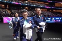 孙颖莎被逼到绝境 靠一个擦边拯救自己 逆转晋级半决赛