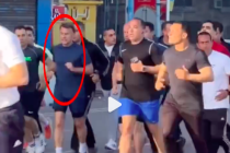 马克龙埃及晨跑致交通拥堵 埃及媒体人：说明我们安全稳定，这波宣传值数百万美元