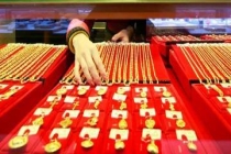 老铺黄金港股大涨超15% 再创历史新高