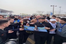 马拉松传奇基普乔格空降石家庄 点燃跑者激情