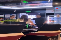 女子网吧打游戏开挂被发现与老板争执 自私行为砸饭碗