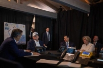 胡塞入局 红海告急 航运风险加剧