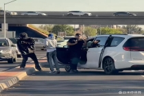 中国UFC名将直击美国光天化日持枪抢劫，三年前他曾命悬一线 亲历惊魂时刻