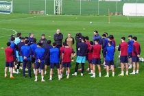 伊朗队已在土耳其安塔利亚集结训练，将和尼日利亚等队热身 备战友谊赛