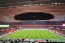 西安国际足球中心上座人数刷新纪录 球迷热情助威