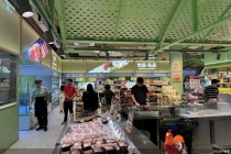 零食品牌集体开超市，是流量变现的好生意吗？
