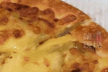 女子点外卖还没吃老鼠从外卖中爬出 惊现活虫引发争议