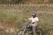 张雪20年前纪录片走红 追梦少年终圆梦