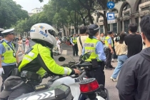 考生忘带准考证民警火速取回 6分钟往返未误考