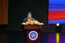 80岁曹德旺拟获“中华慈善奖”表彰 慈善之路再添荣光