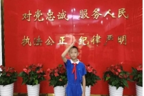 上学路上捡到黄金 这名少年的举动亮了 拾金不昧暖人心