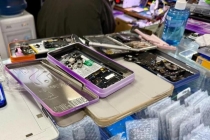 旧手机回收能用的100不能用的150 芯片荒推高回收价