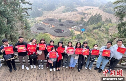 
                    日本青年趣淘福建漳州，感受文旅之美
               