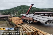 司机被高压电击中身亡 妻子幸运逃生 随车吊挂断高压线引发悲剧