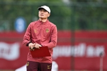 14:00国足热身赛对阵库拉索，对手历史首进世界杯，邵佳一迎首秀 新帅首战备受瞩目