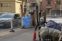 感谢学校让拾荒老人进校：双向善意温暖人心