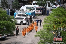 直击山西煤矿事故救援现场 90人遇难搜救持续