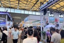 智能养老机器人真的来了！上海老博会“全能天团”实力出圈：养老变享老