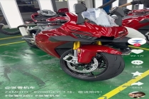 张雪820RR正式量产下线 冠军车型安全出发