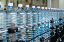 自己烧水喝VS买桶装水喝，哪种更健康？