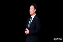 余承东首次缺席鸿蒙智行发布会 十款新车齐亮相