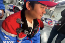 张雪夺冠后首度接受采访 “拉下脸追百里路，才可能追到夺冠的路”