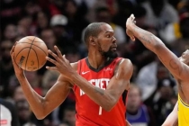 杜兰特常规赛总得分还差50追平乔丹 历史时刻逼近