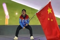 湖南人张雪登顶世界 燃爆全国 中国机车逆袭夺冠
