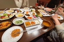 美食成韩国年轻人体验中国文化载体！