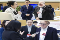 中关村论坛这套AR+AI翻译系统，有望拆掉国际会议的“信息围墙”