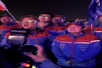 法国车手感谢张雪机车成就冠军梦想 励志故事激励人心