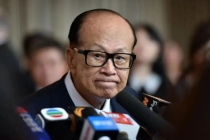 李嘉诚巴菲特同时清仓 时代逻辑重构信号