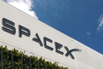 SpaceX路演PPT：值1.77万亿美元估值争议再起